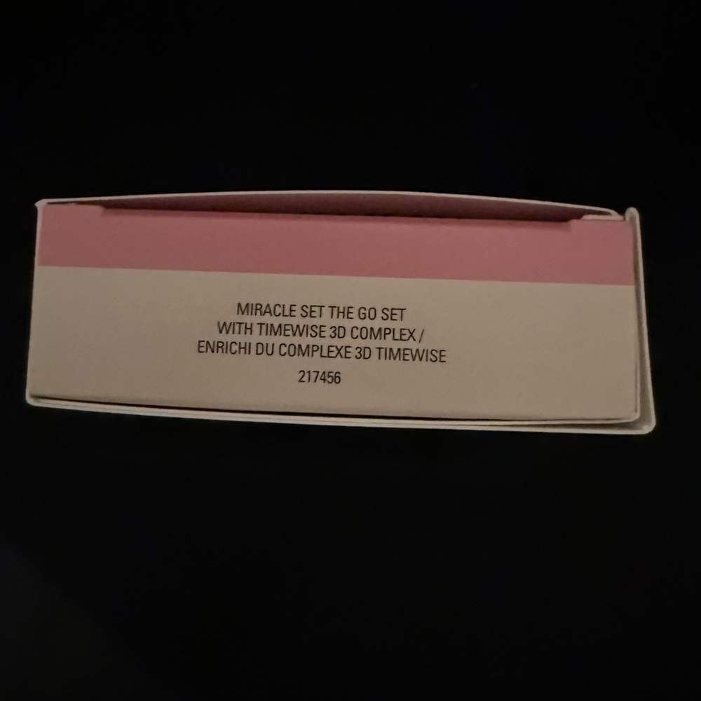 Mary Kay TimeWise Miracle The Go Set New in Box Travel Size Normal to Dry Skin - Picture 3 of 5
